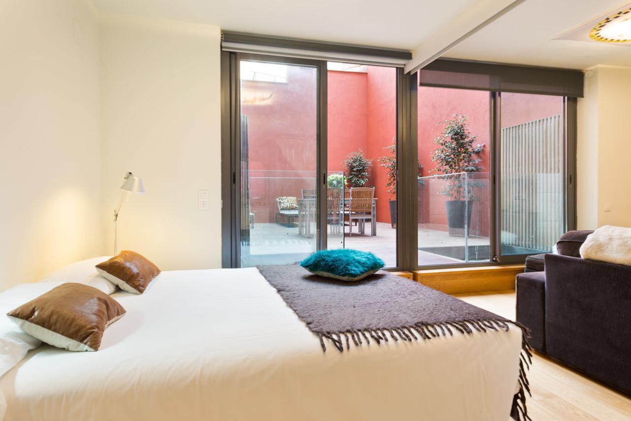 My Space Barcelona Pool City Center Экстерьер фото
